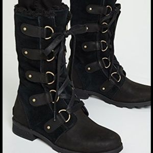 Sorel Emelie Lace boots